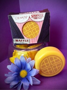 ColourPop x Stranger Things Waffle Lip Mask Limited Edition!